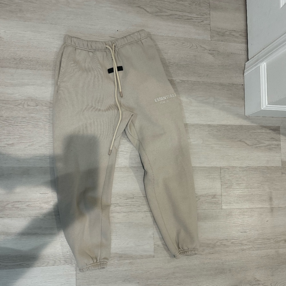 Brand: Essentials